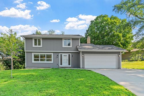 940 Windemere Curv, Plymouth, MN, 55441-5765 | Card Image