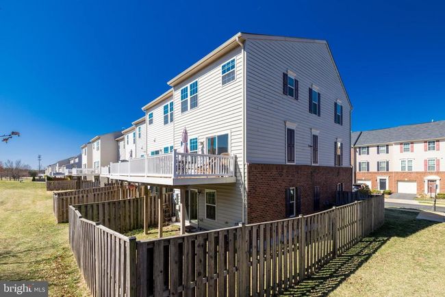 22862 Chestnut Oak Ter, Townhouse with 3 bedrooms, 4 bathrooms and null parking in STERLING VA | Image 43