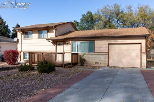 3932 Pearl Dr, Colorado Springs, CO, 80918-2832 | Card Image