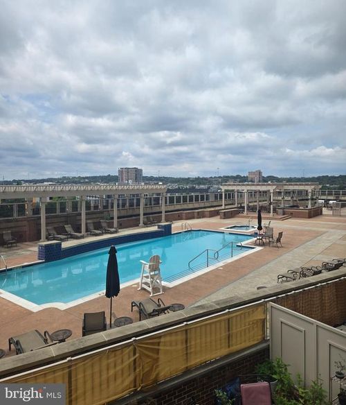 apt-821-2451 Midtown Ave, ALEXANDRIA, VA, 22303-1429 | Card Image
