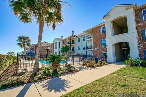 unit-v-12430 River Highlands Dr, Saint Amant, LA, 70774-5010 | Card Image