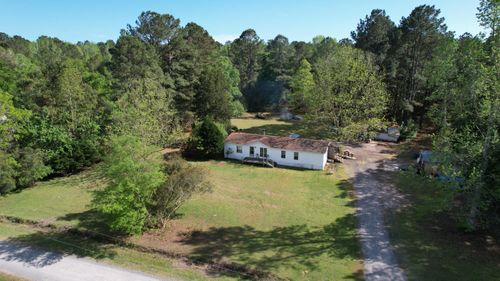 147 Saint Michaels Pl, Moncks Corner, SC, 29461-4690 | Card Image