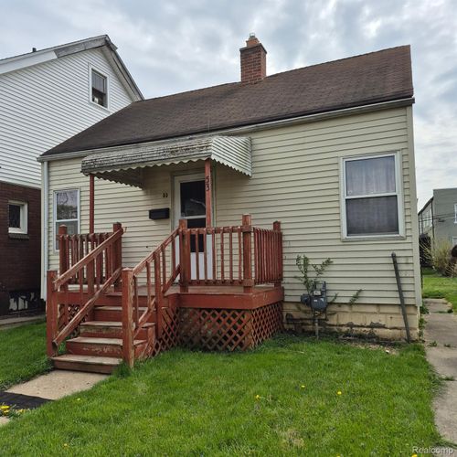 53 W Charlotte St, Ecorse, MI, 48229-1708 | Card Image