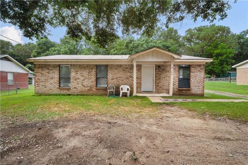 8109 Wards Ln, Semmes, AL, 36575-5453 | Card Image