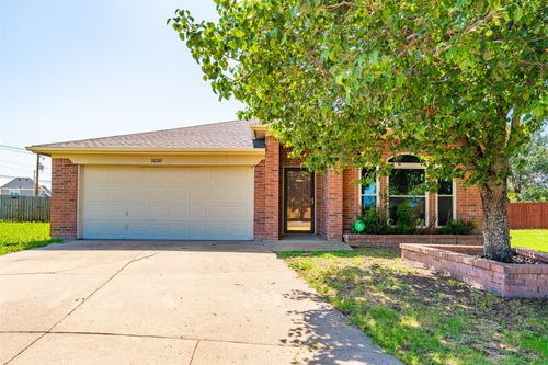 10201 Eureka Springs Ct, Fort Worth, TX, 76108-4965 | Card Image