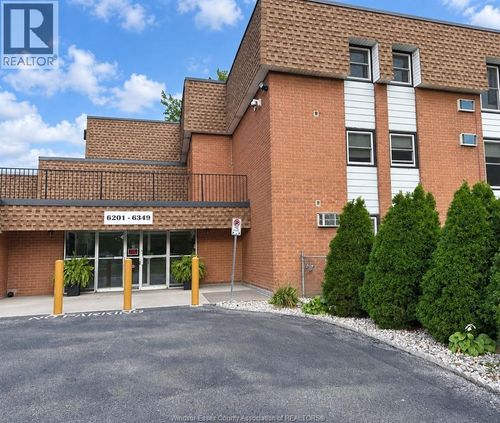 6263 Thornberry Cres, Windsor, ON, N8T3A5 | Card Image