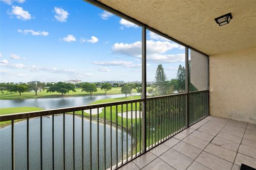 603-3150 W Rolling Hills Cir, Davie, FL, 33328-1950 | Card Image