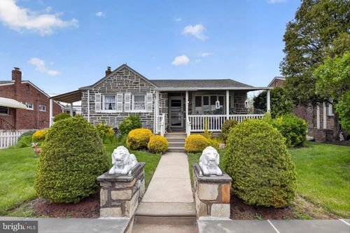 7804 Fairfield St, PHILADELPHIA, PA, 19152-3405 | Card Image