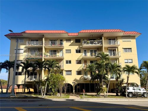 apt-25-901 Sw 37th Ave, Miami, FL, 33135-4237 | Card Image