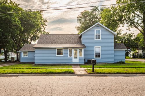 100 S Tyler St, Sparta, WI, 54656-1951 | Card Image
