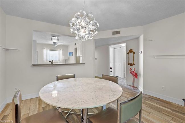 APT-103 - 605 Squire Cir, Condo with 2 bedrooms, 2 bathrooms and 1 parking in NAPLES FL | Image 9