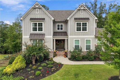 427 Parkbrook Way, Canton, GA, 30114-5736 | Card Image