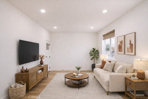 6-625 Orizaba Ave, Long Beach, CA, 90814-1332 | Card Image