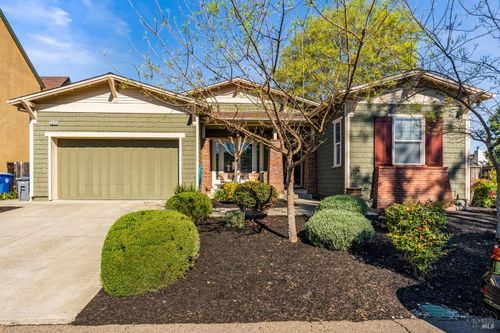 3924 Jefferson St, Napa, CA, 94558-2412 | Card Image