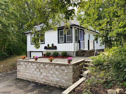 203 Howard Blvd, Mount Arlington, NJ, 07856-1306 | Card Image