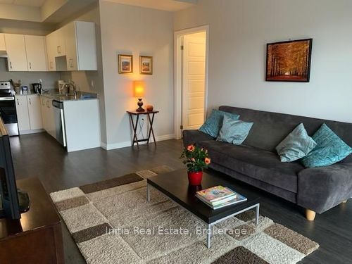 323-35 Kingsbury Sq, Guelph, ON, N1L0J4 | Card Image