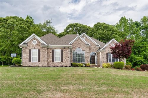 4264 Milford Pl, Hoschton, GA, 30548-1681 | Card Image