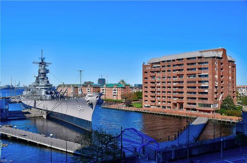 411-215 Brooke Ave, Norfolk, VA, 23510-1236 | Card Image