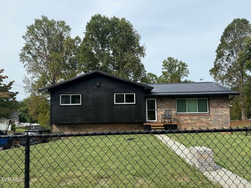 164 Carden Dr, Elizabethton, TN, 37643-3828 | Card Image