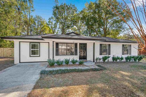 5617 Balsam St, Milton, FL, 32583-5538 | Card Image