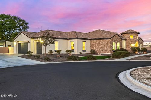 4368 E Estrella Ct, Gilbert, AZ, 85296-1402 | Card Image