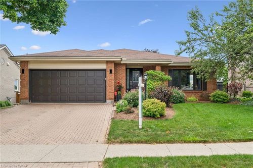 291 Grand River Blvd, Kitchener, ON, N2A3H3 | Card Image