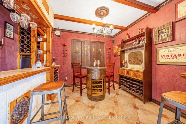 6024 Fourth Line, House other with 5 bedrooms, 3 bathrooms and 10 parking in Orton ON | Image 12