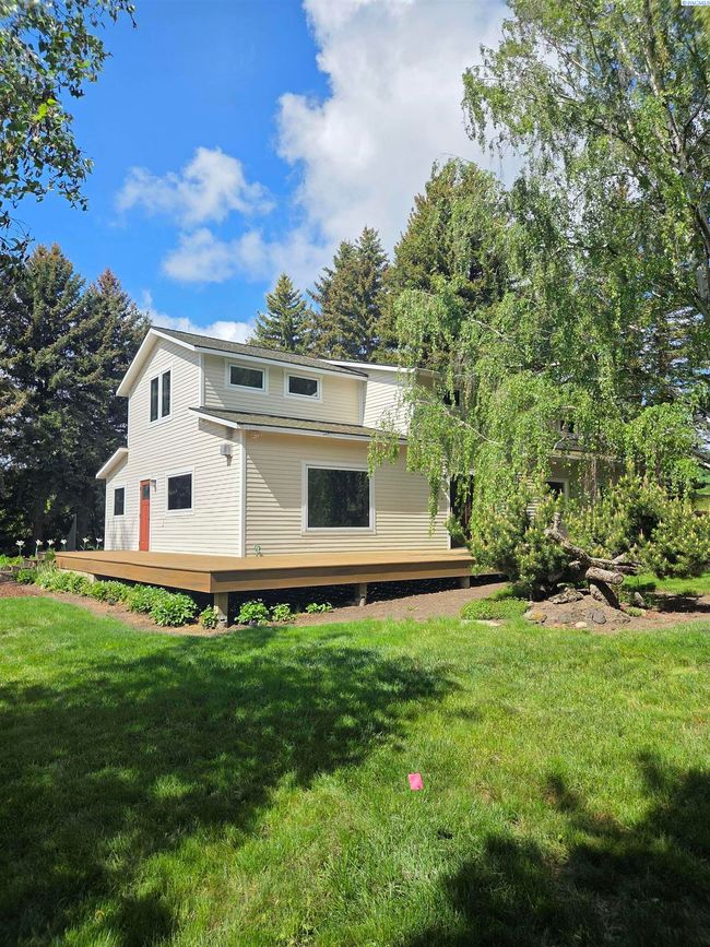 6302 Sand Rd, Home with 4 bedrooms, 3 bathrooms and null parking in Pullman WA | Image 7