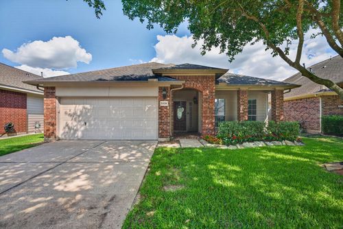 15226 Olmstead Park Dr, Cypress, TX, 77429-5513 | Card Image