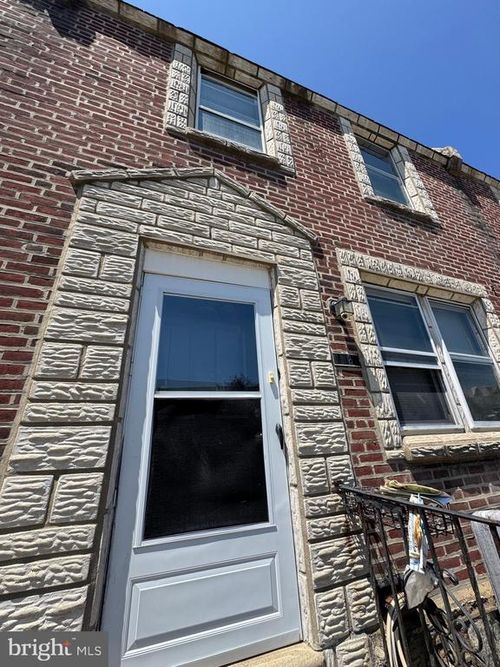 6724 Sylvester St, PHILADELPHIA, PA, 19149-2216 | Card Image