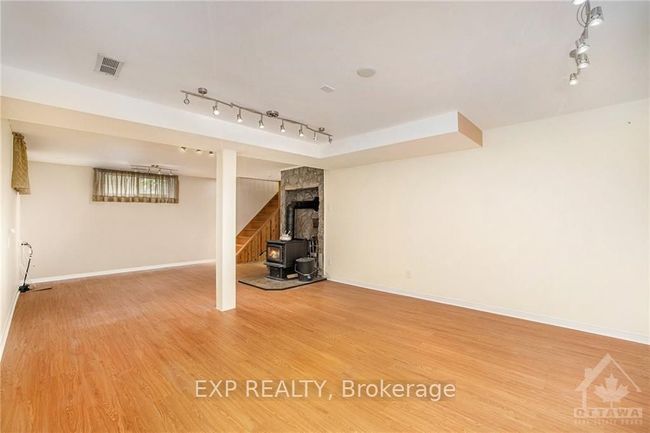 1986 Richardson Side Rd, Home with 0 bedrooms, 0 bathrooms and 10 parking in Carp ON | Image 25