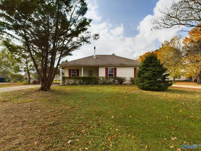 1510 Carter Grove Road, House other with 3 bedrooms, 2 bathrooms and null parking in Hazel Green AL | Image 3