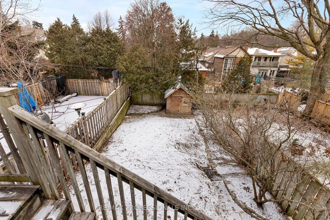 27 Larkin Ave, House other with 4 bedrooms, 2 bathrooms and null parking in Toronto ON | Image 19