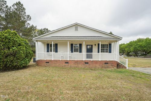 327 Bobbitt Rd, Clayton, NC, 27520 | Card Image