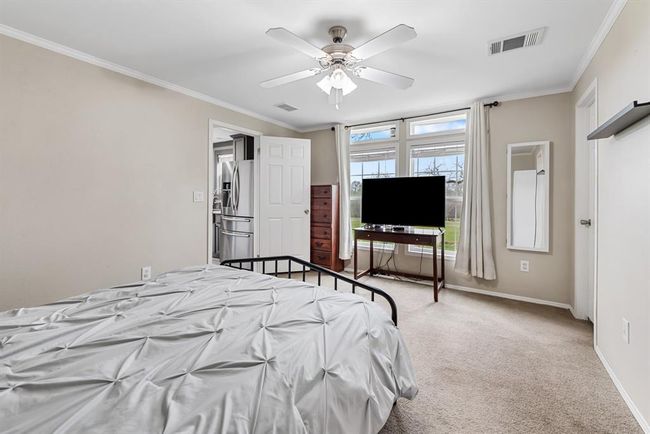 319 Berry Creek Dr, House other with 3 bedrooms, 2 bathrooms and null parking in Caldwell TX | Image 10