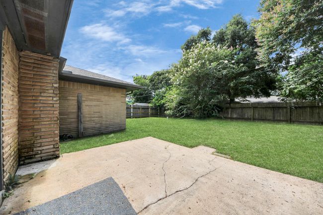 1833 El Mar Ln, House other with 3 bedrooms, 2 bathrooms and 2 parking in Seabrook TX | Image 42