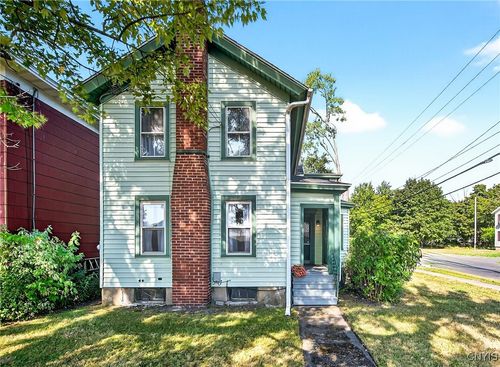 109 Hartwell Ave, East Syracuse, NY, 13057-2509 | Card Image