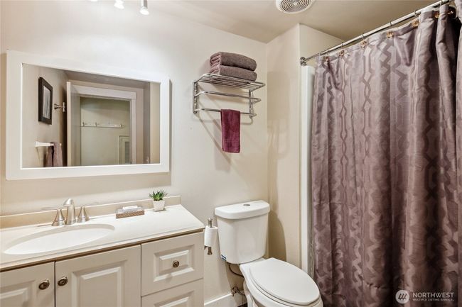 70 E Rustle Way, House other with 3 bedrooms, 2 bathrooms and 2 parking in Grapeview WA | Image 22