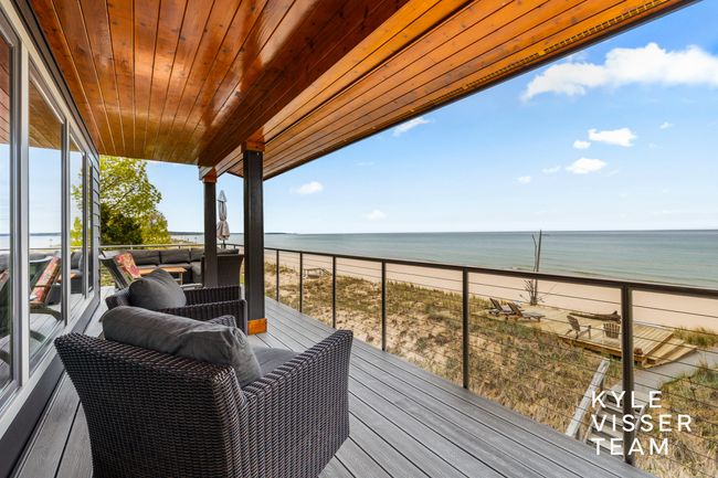 7042 S Montgomery Blvd, House other with 2 bedrooms, 3 bathrooms and null parking in Pentwater MI | Image 36