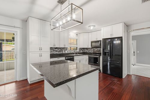 6506 Hiwassee St, Panama City, FL, 32404-8019 | Card Image