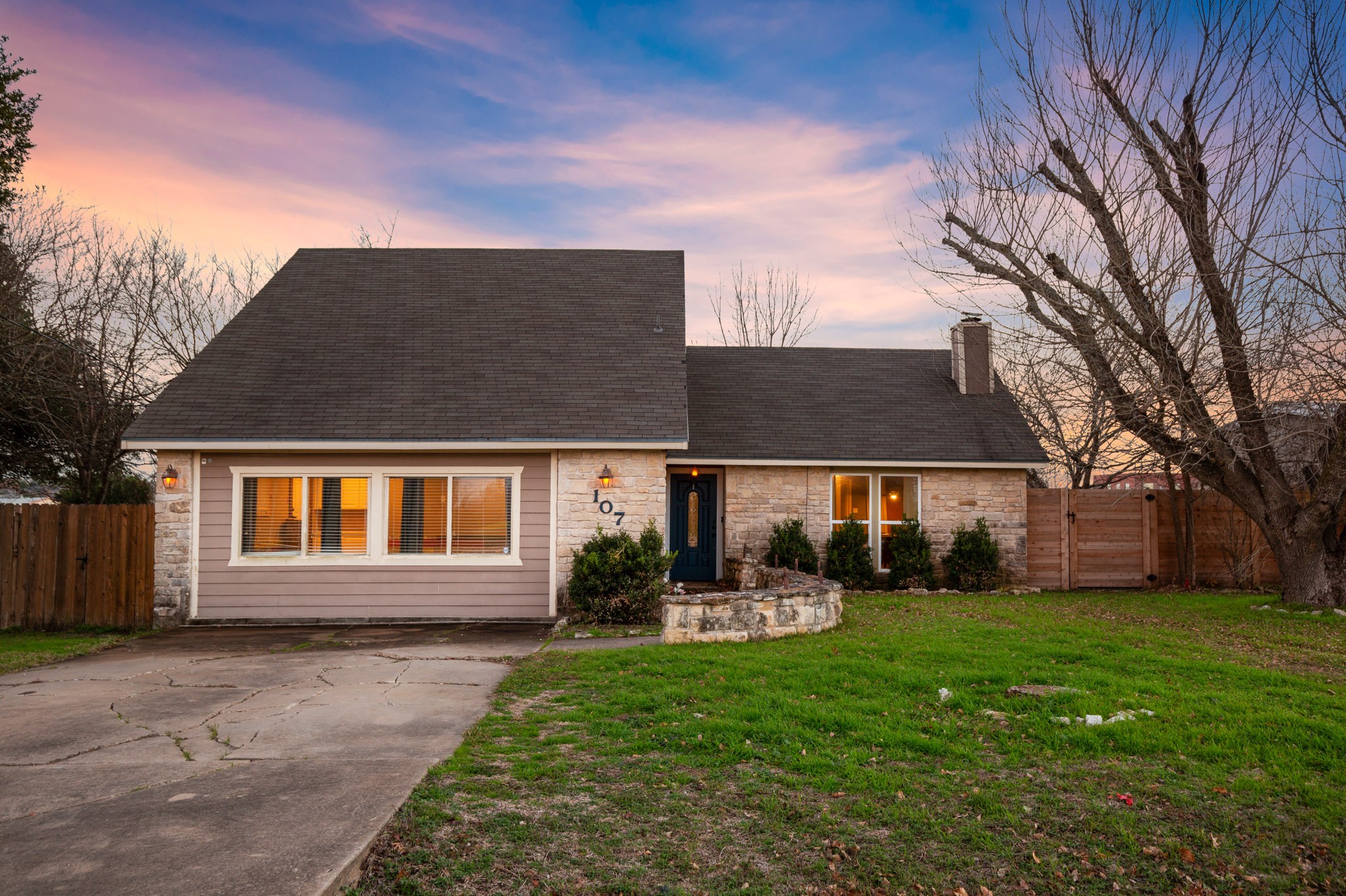 Saddle Blanket Trl, Buda, TX 78610