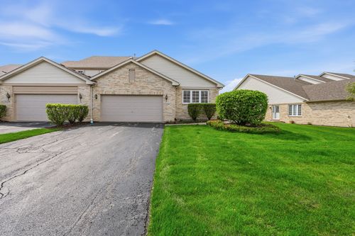104 Iliad Drive, Tinley Park, IL, 60477 | Card Image