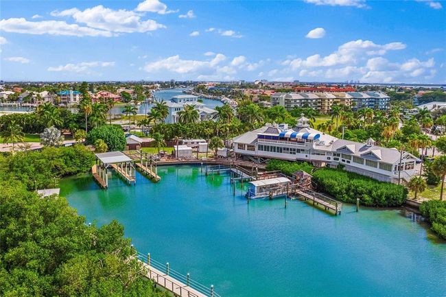 505 - 650 Collany Rd, Condo with 3 bedrooms, 4 bathrooms and null parking in Tierra Verde FL | Image 42