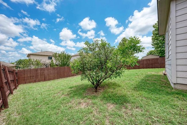 486 Nottingham Loop, House other with 3 bedrooms, 2 bathrooms and 4 parking in Kyle TX | Image 35