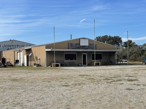 4487 N Us Highway 287, Alvord, TX, 76225-7918 | Card Image