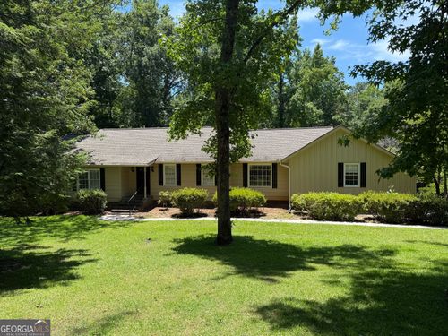 135 Kennesaw Dr, Thomaston, GA, 30286-4644 | Card Image
