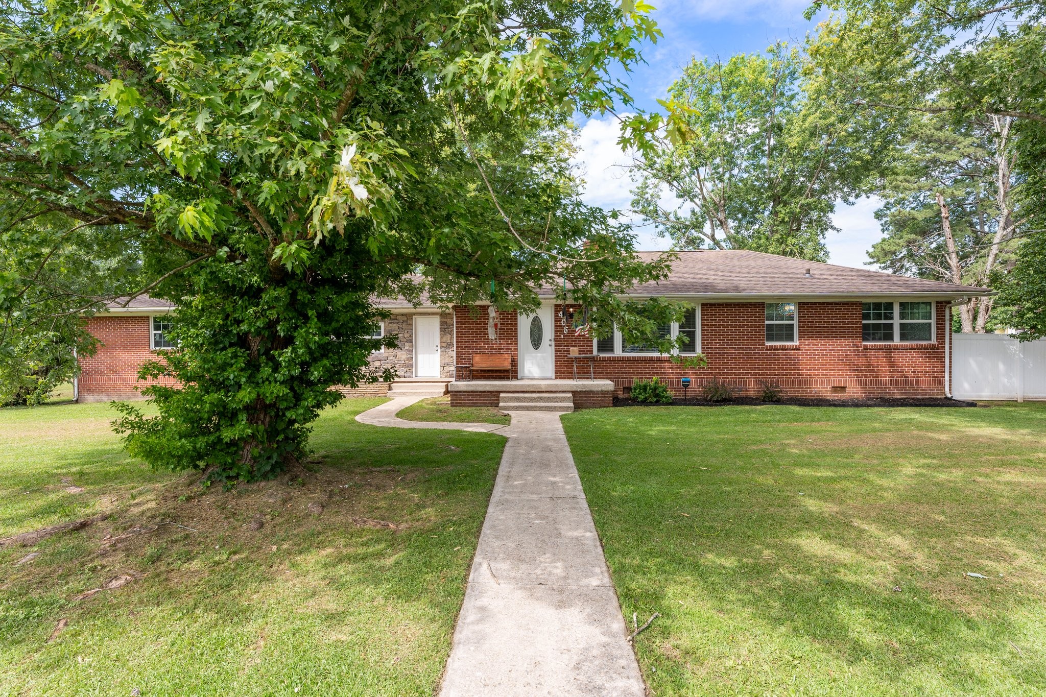 Stone Blvd, Tullahoma, TN 37388