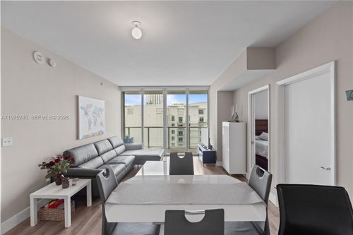 apt-2410-244 Biscayne Blvd, Miami, FL, 33132-2333 | Card Image