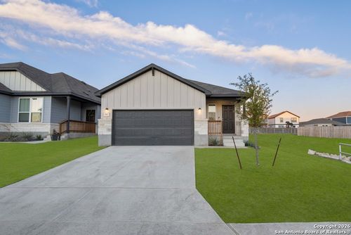 817 Heartseed Ave, New Braunfels, TX, 78130-0745 | Card Image