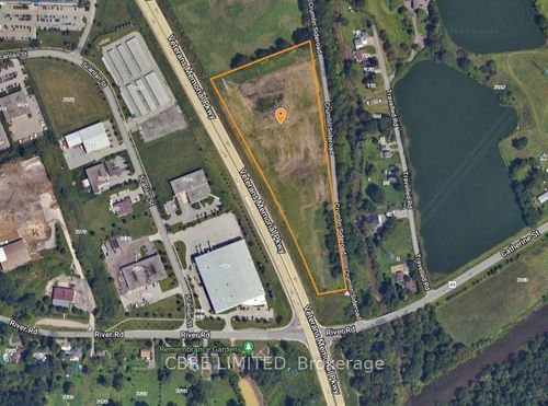 105 Crumlin Sideroad, London, ON, N5V1R6 | Card Image